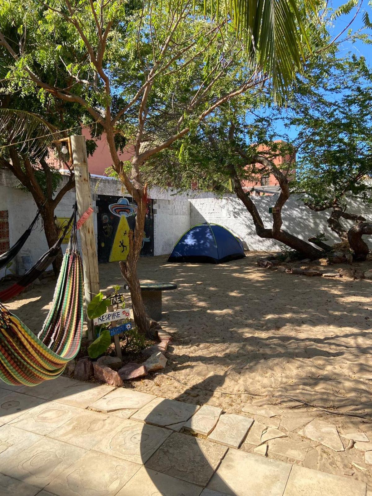 Canoa Roots Hostel & Camping Canoa Quebrada Εξωτερικό φωτογραφία