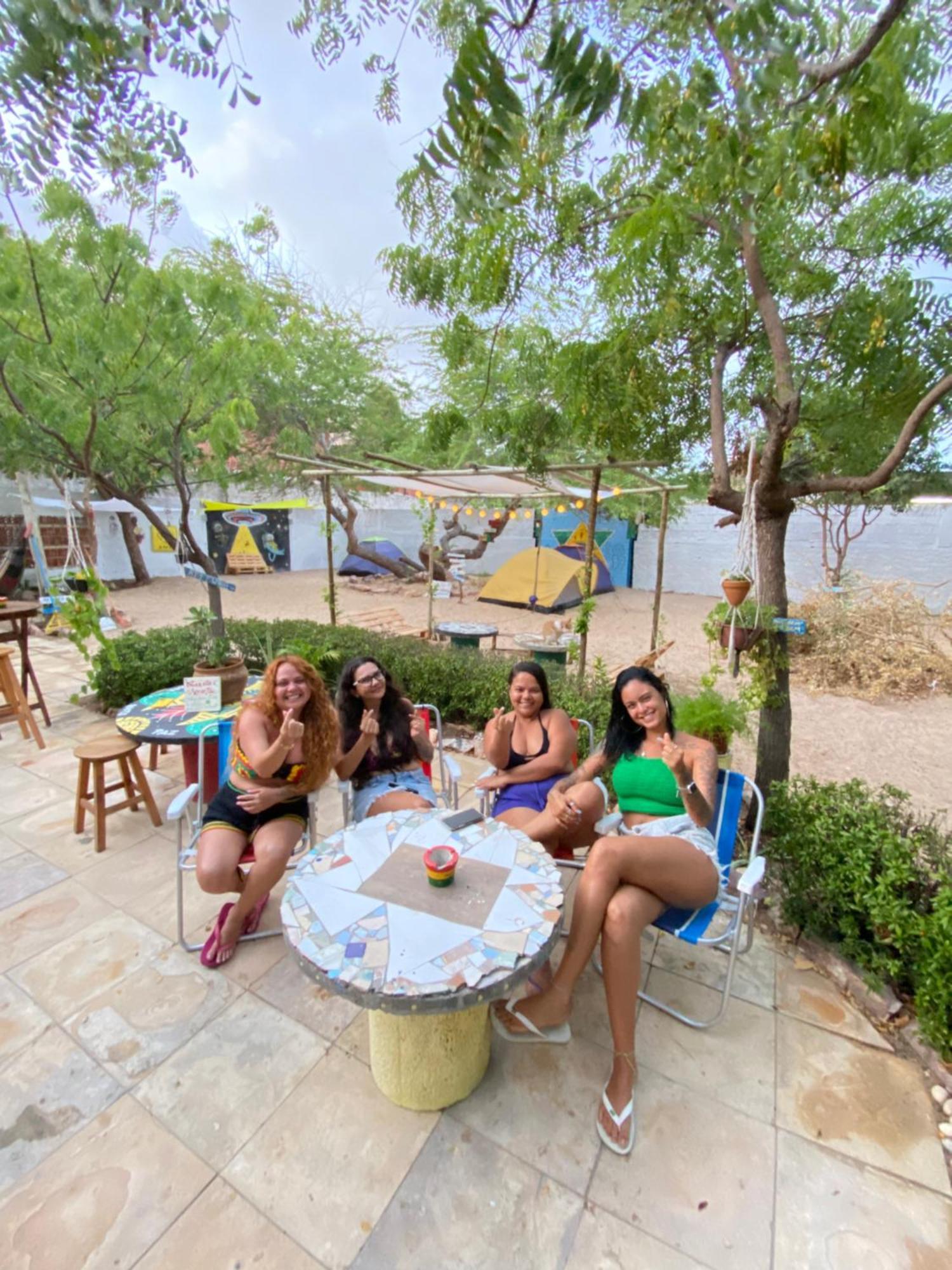 Canoa Roots Hostel & Camping Canoa Quebrada Εξωτερικό φωτογραφία